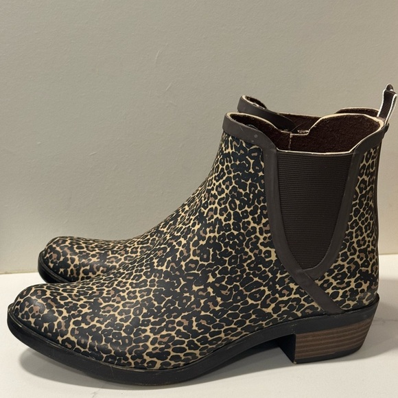 Lucky Brand - Basel Rainboot Bootie - Picture 7 of 9